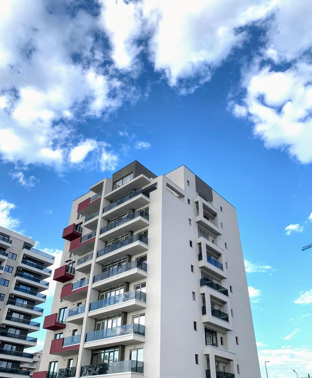 Van Studio Navodari Exterior photo